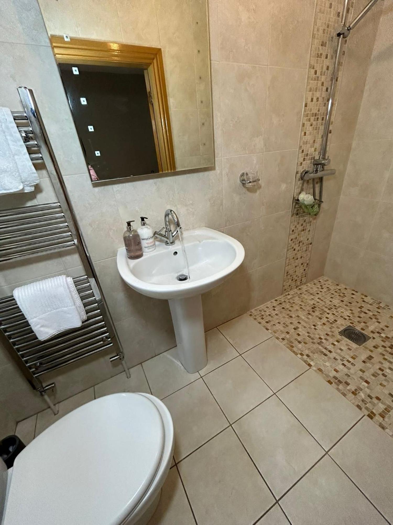 Dunhill Cottage B&B Χίλσμπορο Δωμάτιο φωτογραφία