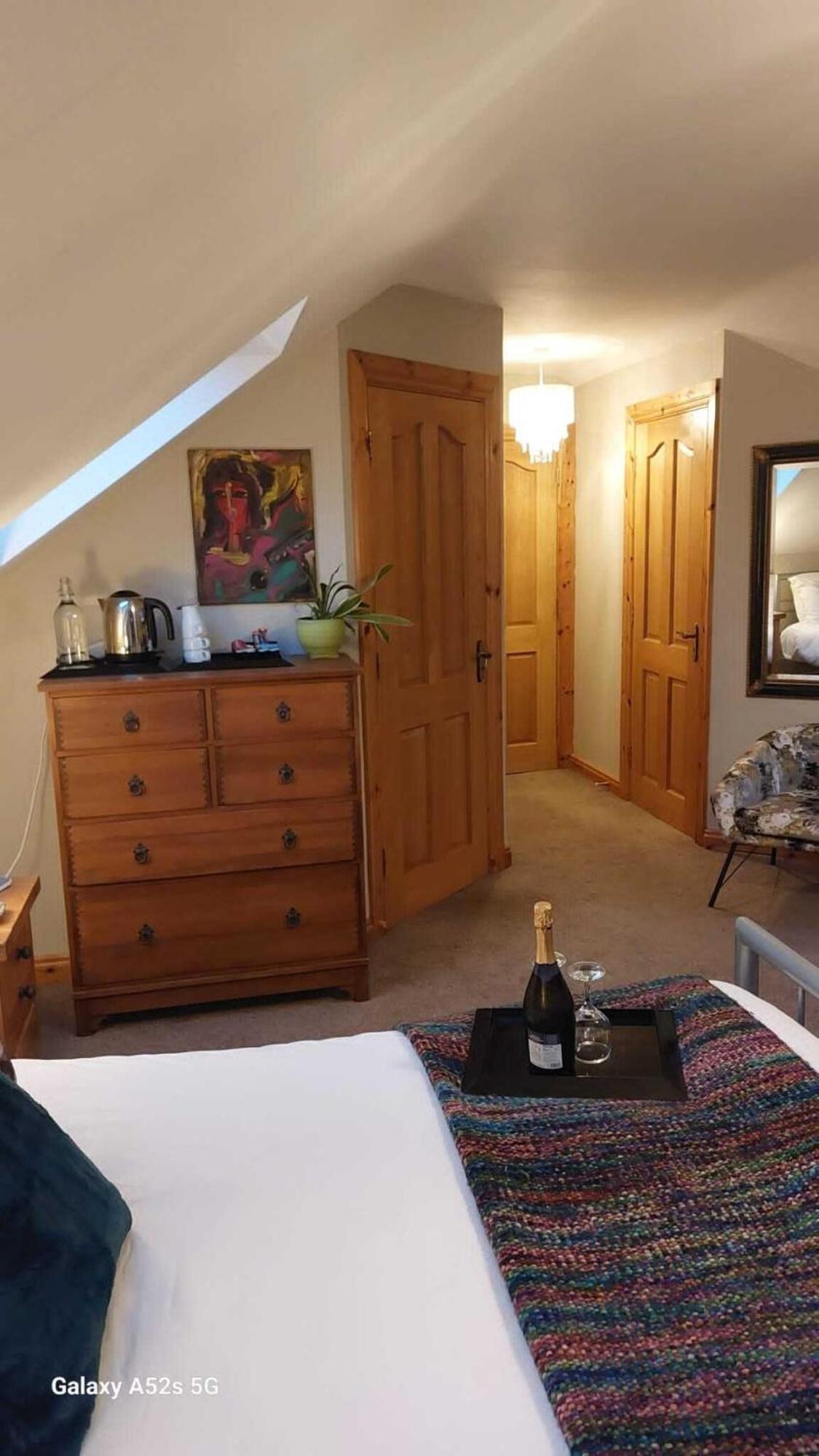 Dunhill Cottage B&B Χίλσμπορο Δωμάτιο φωτογραφία
